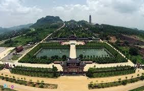 HOA LU - TAM COC - HANG MUA - BAI DINH - TRANG AN